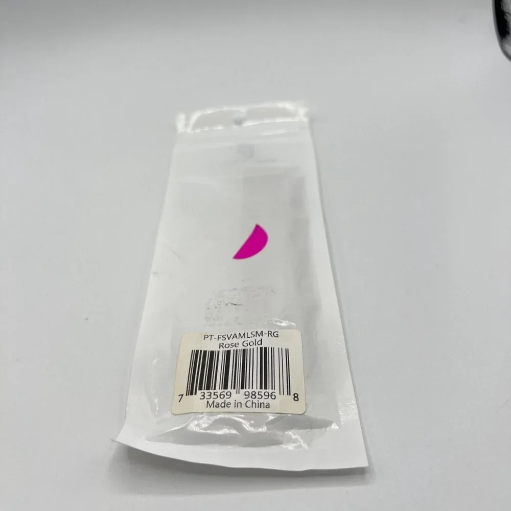 THE POSH TECH Mesh Replacement Band For Fitbit in Rose Gold Size S MSRP $20 NWT